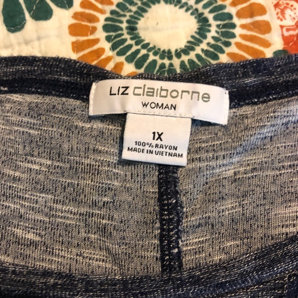 Tee - Picture 2 of 3